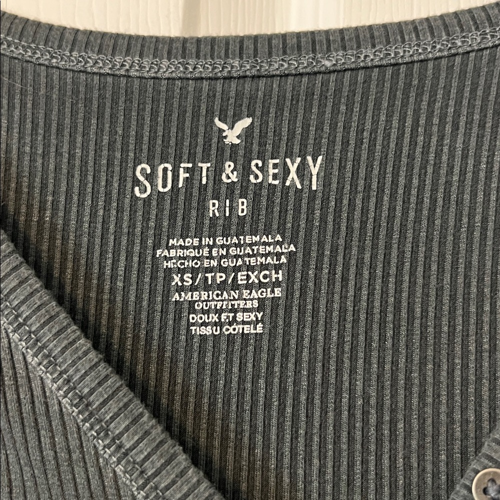 American Eagle Outfitters Gray Ribbed body suit. Size XS - Picture 4 of 5